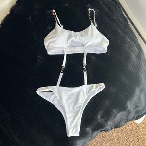ROMWE White Bikini with Chain Straps